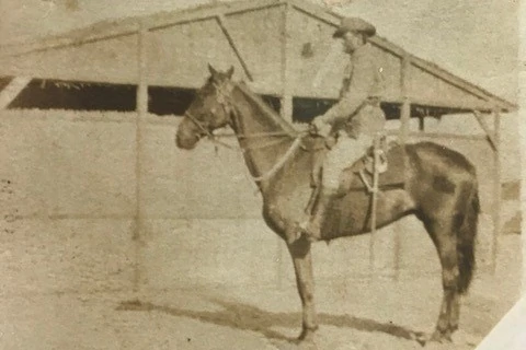 Major Shanahan mounted on Bill in 1915
