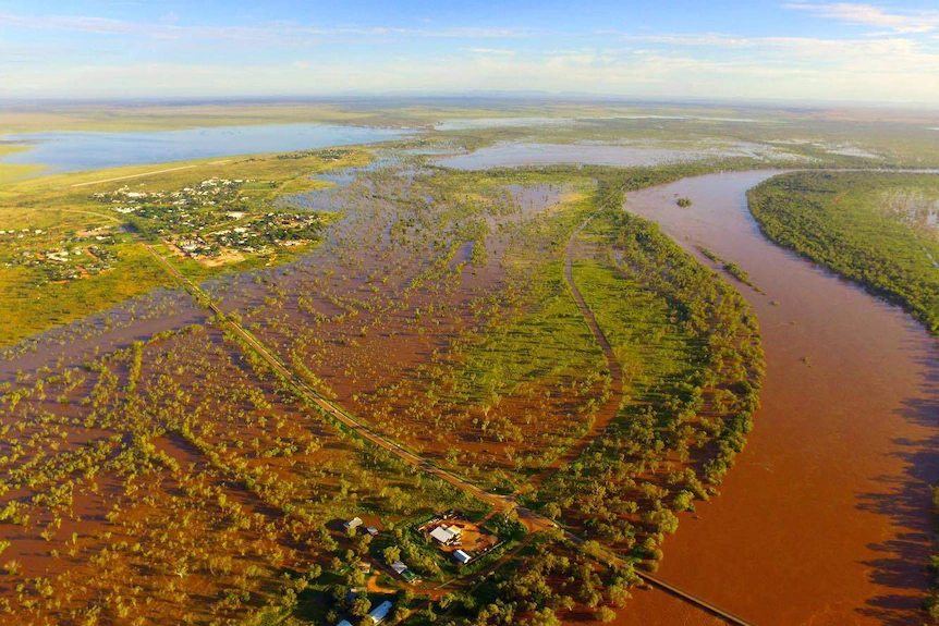 Fitzroy River in Flood at the town of Fitzroy Crossing