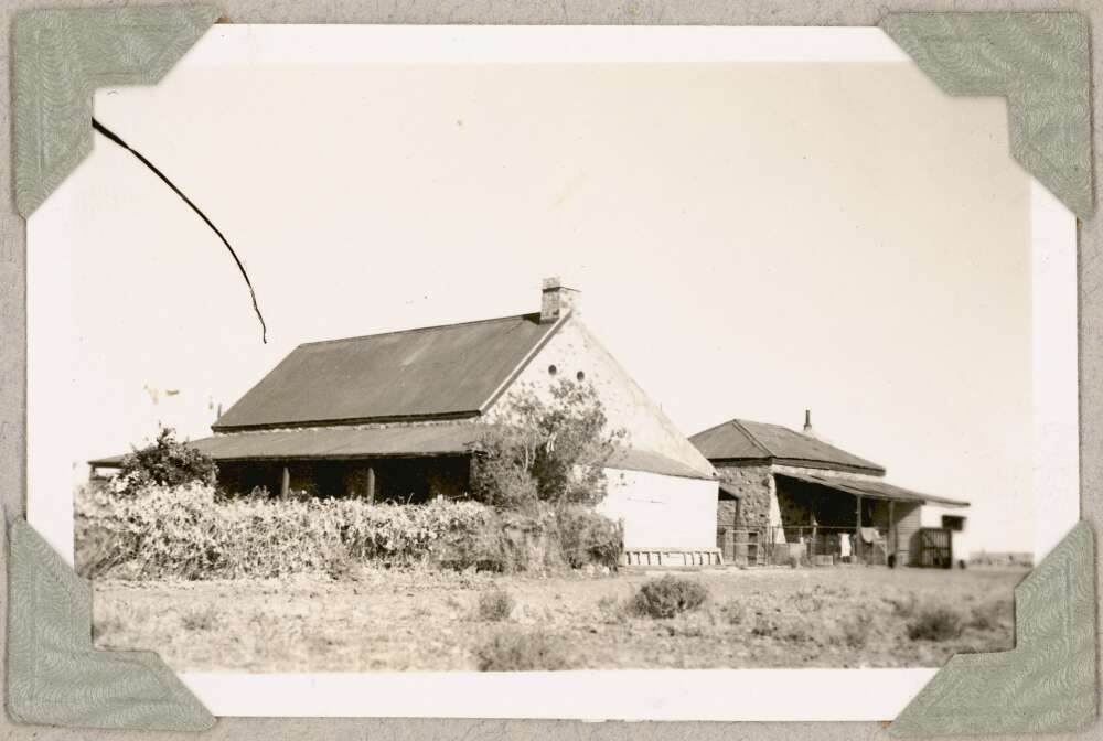 Homestead at Eringa Station, ca 1946, National Library of Australia