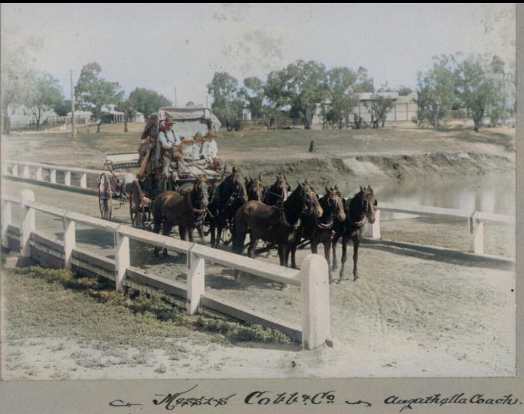 hank you to Bernie for sending in this family photo... Messers. Cobb & Co. Augathella coach. The driver is Jim Davidson. Jim lived at Surat, and drove coaches to and from there.