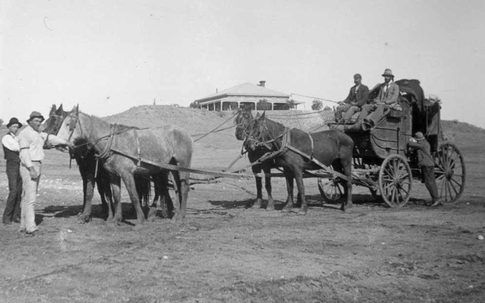 'The mail coach pictured below the Murnpeowie homestead. c. 1898.'
State Library S.A.