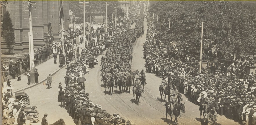 Departure of our best. 12th LHR, 24th April 1915
From an album of WW1 taken by H. L. Downing and his brother S. J. Downing. The march past photo is taken in Sydney.
